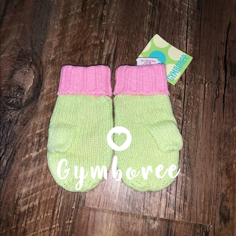 Gymboree cupcake mittens NWT
